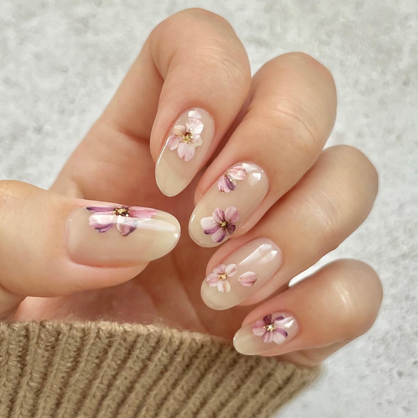 MOMOプロデュース ビオラ/tsumekira/ネイル用品を使ったクチコミ(2枚目)