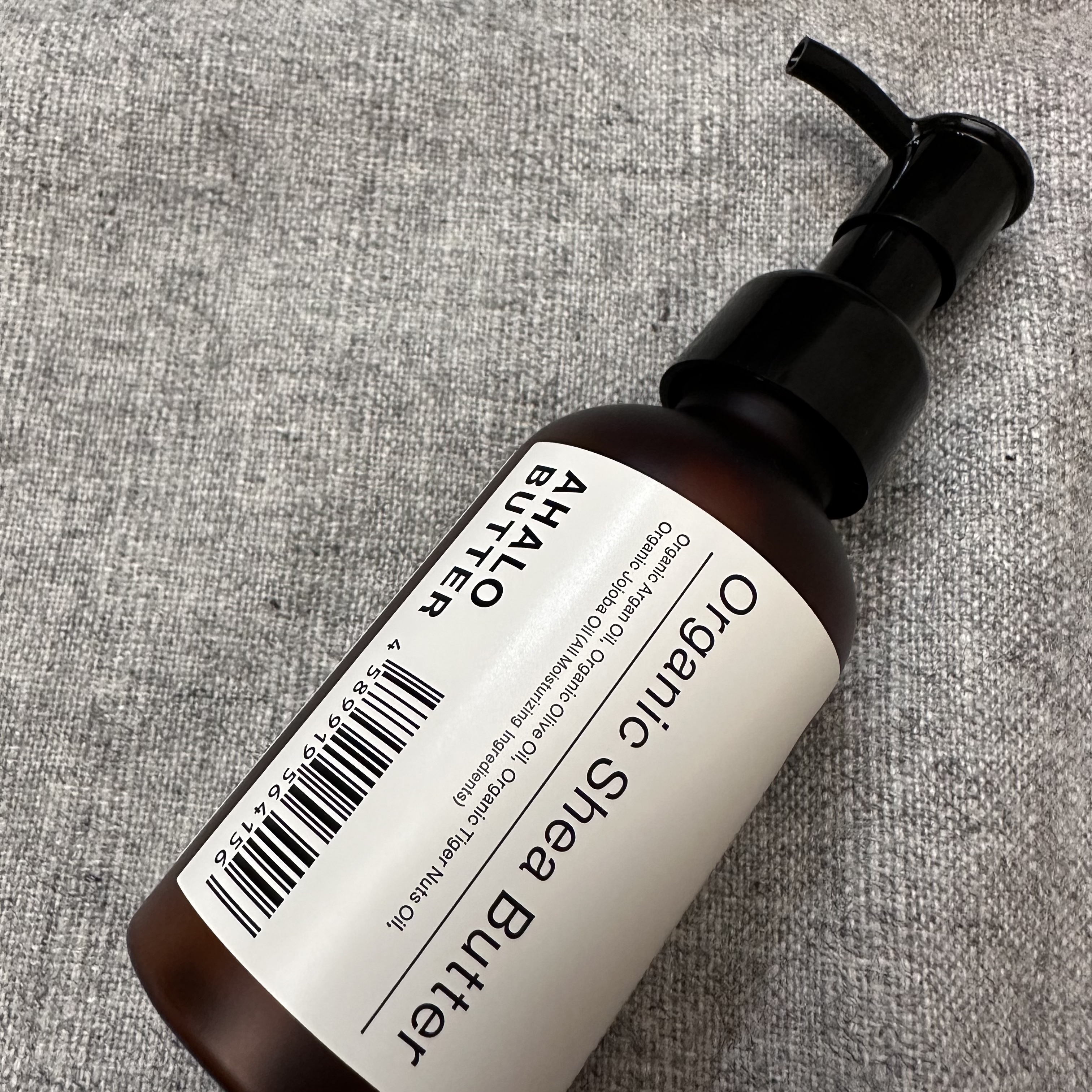 モイスト＆リペア ヘアオイル/AHALO BUTTER/ヘアオイルを使ったクチコミ（1枚目）