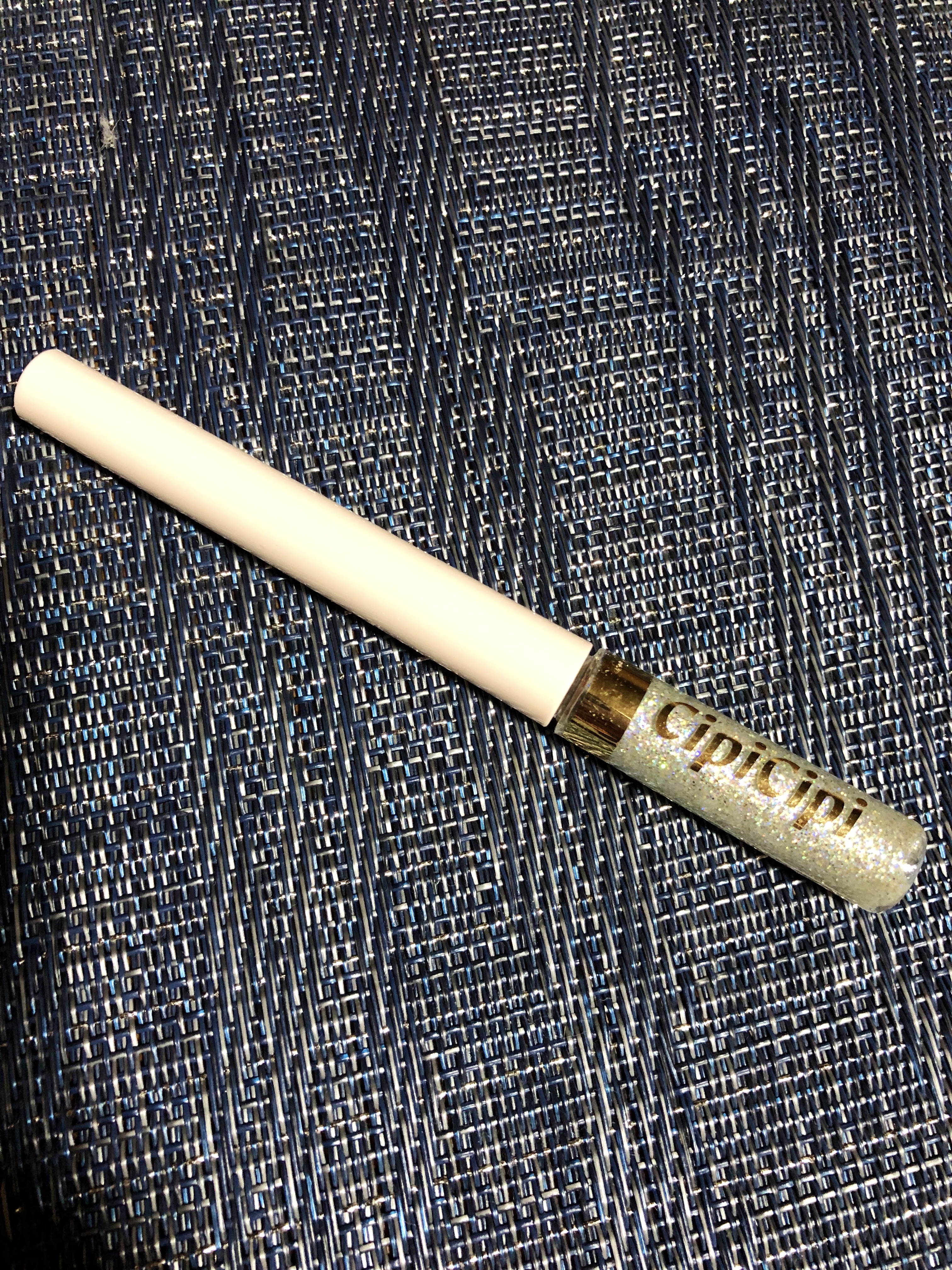 グリッターイルミネーションライナー/CipiCipi/リキッドアイライナーを使ったクチコミ（1枚目）
