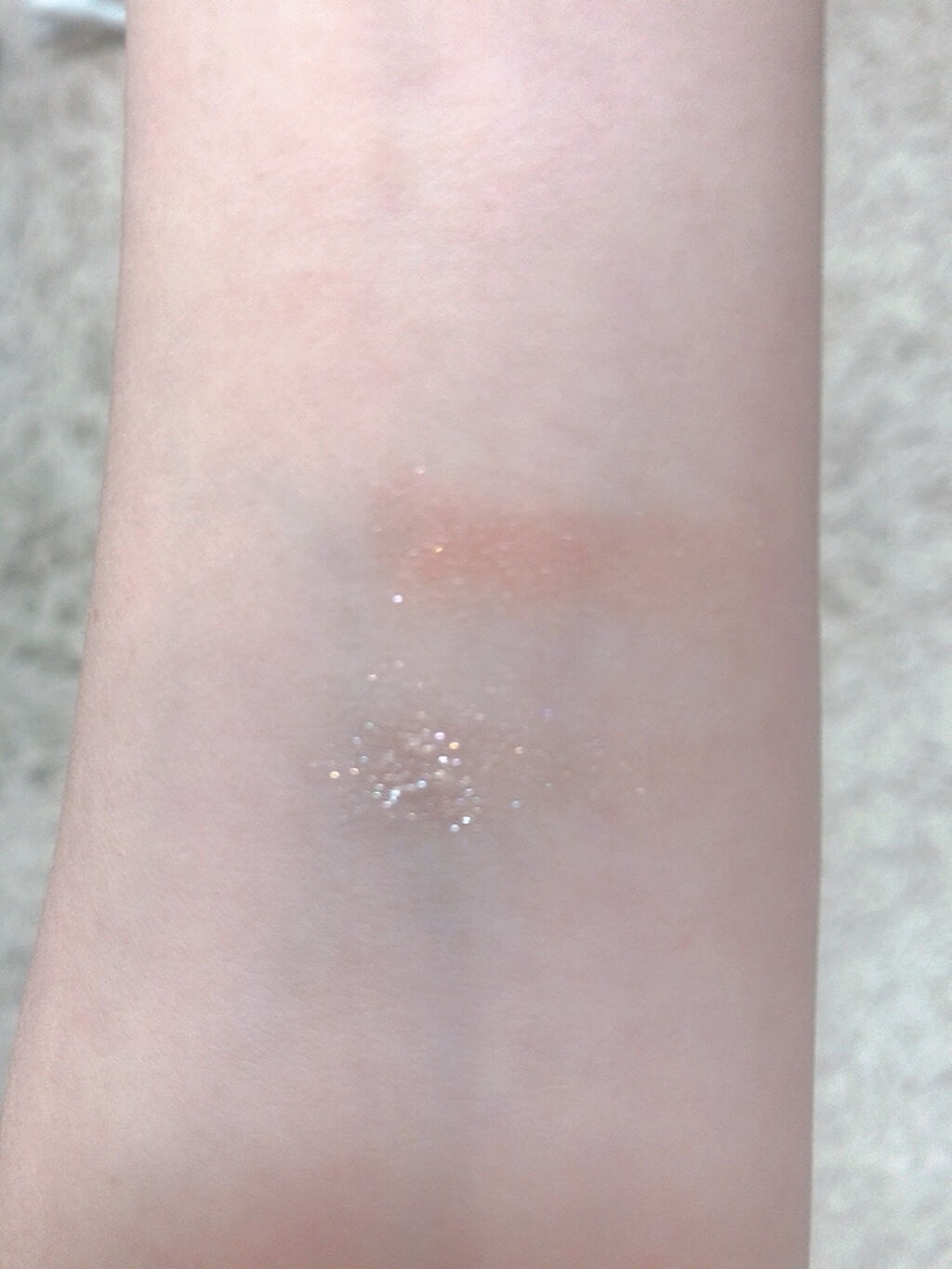 パラドゥ シングルアイシャドウ	 GD01 ゴールド/パラドゥ/単色アイシャドウを使ったクチコミ（2枚目）