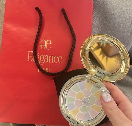ラ プードル オートニュアンス/Elégance/プレストパウダーを使ったクチコミ(1枚目)