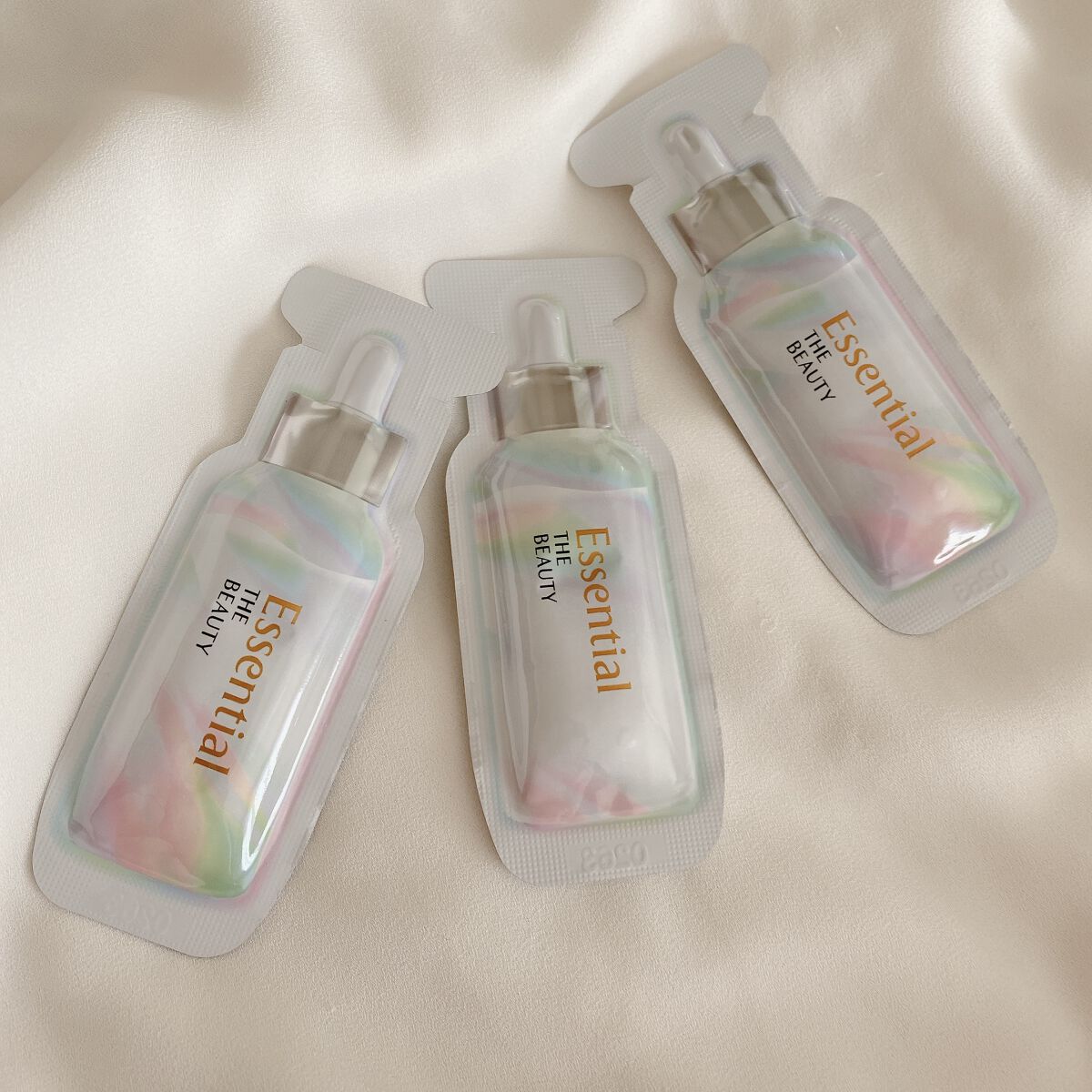 ザビューティ うるツヤチャージヘアパック/エッセンシャル/ヘアマスク・ヘアパックを使ったクチコミ（2枚目）