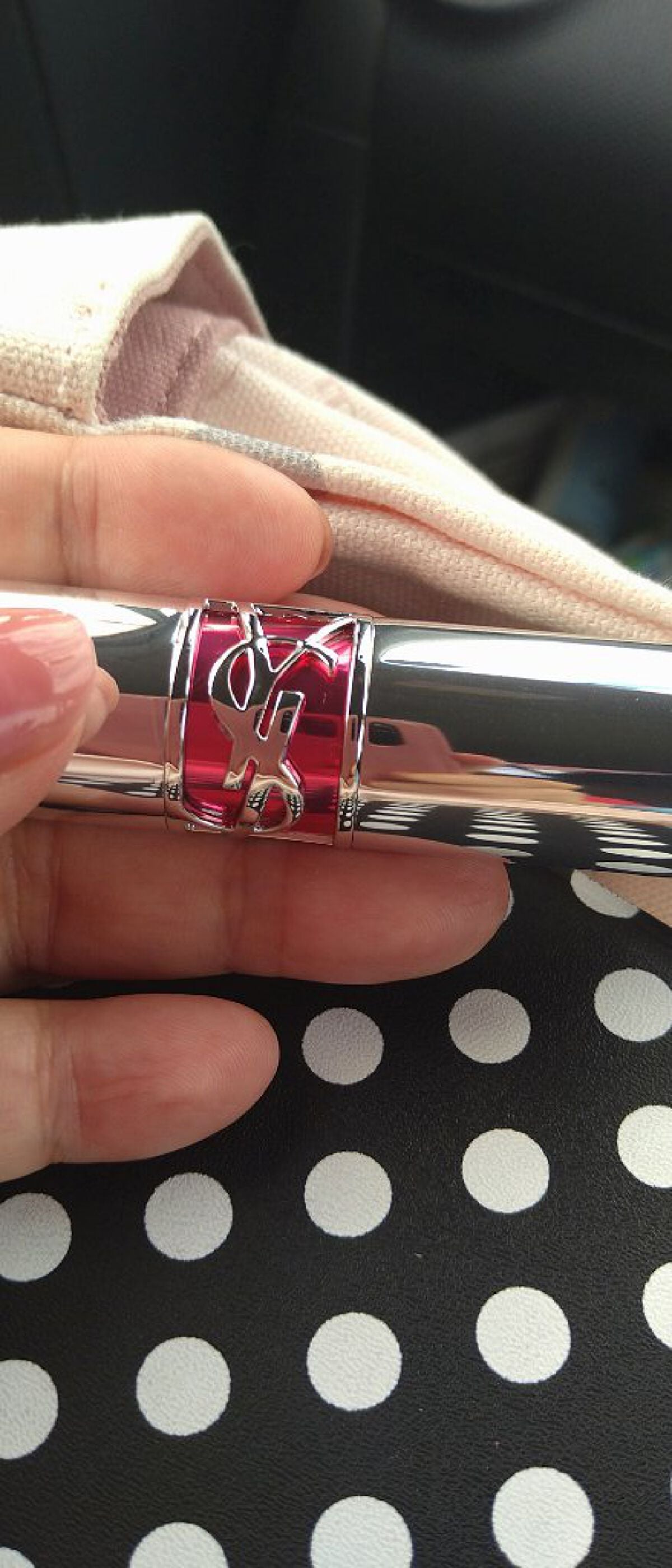 YSL ラブシャイン キャンディグレーズ/YVES SAINT LAURENT BEAUTE/口紅を使ったクチコミ(3枚目)