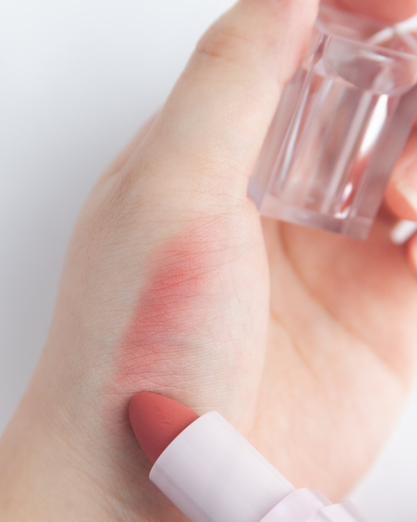 ベルベットフィックスリップバーム 01 NUDE ROSE/perse/リップバームを使ったクチコミ（3枚目）