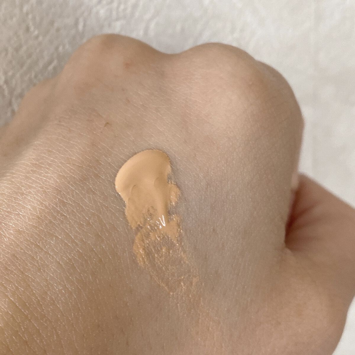 スタジオフィックス フルイッド SPF 15/M・A・C/リキッドファンデーションを使ったクチコミ（3枚目）