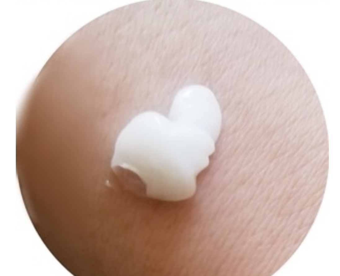 アクティブ ナチュラルズ ストレスリリーフ モイスチャライジングローション/アビーノ/ボディローションを使ったクチコミ（2枚目）