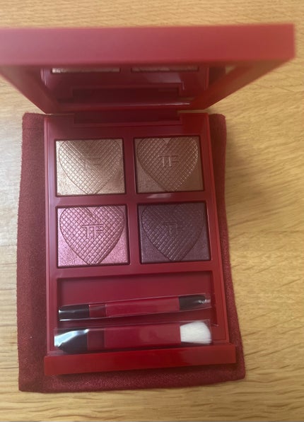 アイ カラー クォード 4AC ハネムーン(限定) / TOM FORD アイ カラー クォード 4AC ハネムーン(限定) / TOM FORD