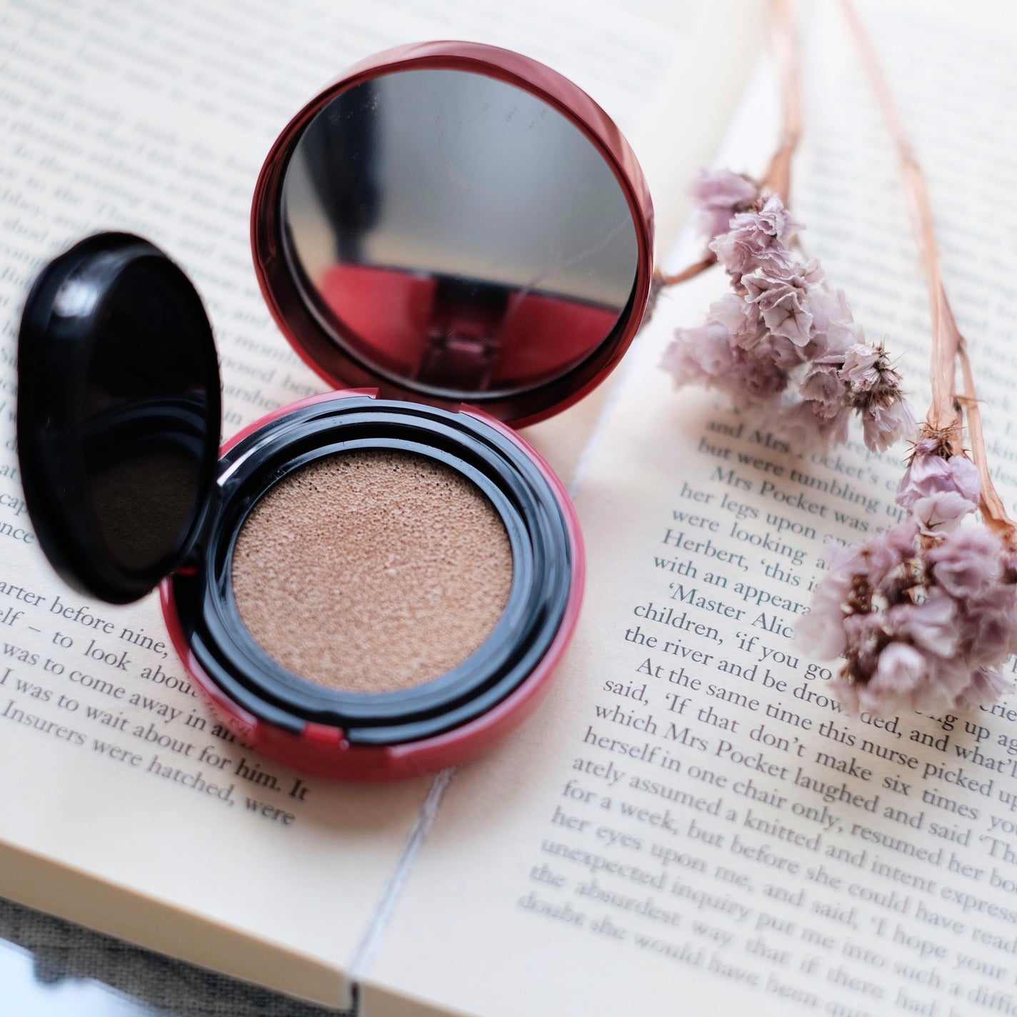 ソイラテ|フォロバ100☁️⸝⸝⸝ on LIPS 「可愛くミニミニサイズのクッションファンデ☝🏻͗͗︎💕︎こんにち..」(1枚目)