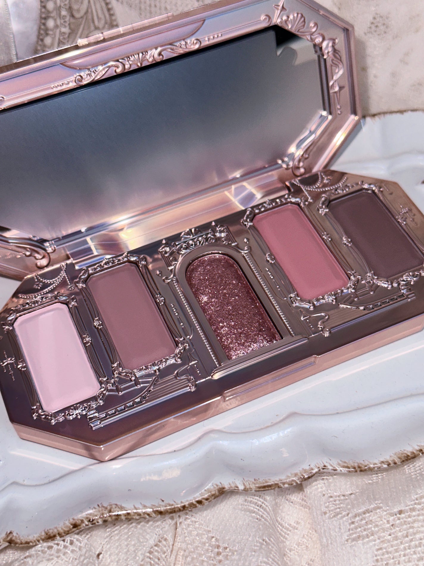 月光人魚シリーズ ジュエリーアイズ/FlowerKnows/アイシャドウパレットを使ったクチコミ(3枚目)