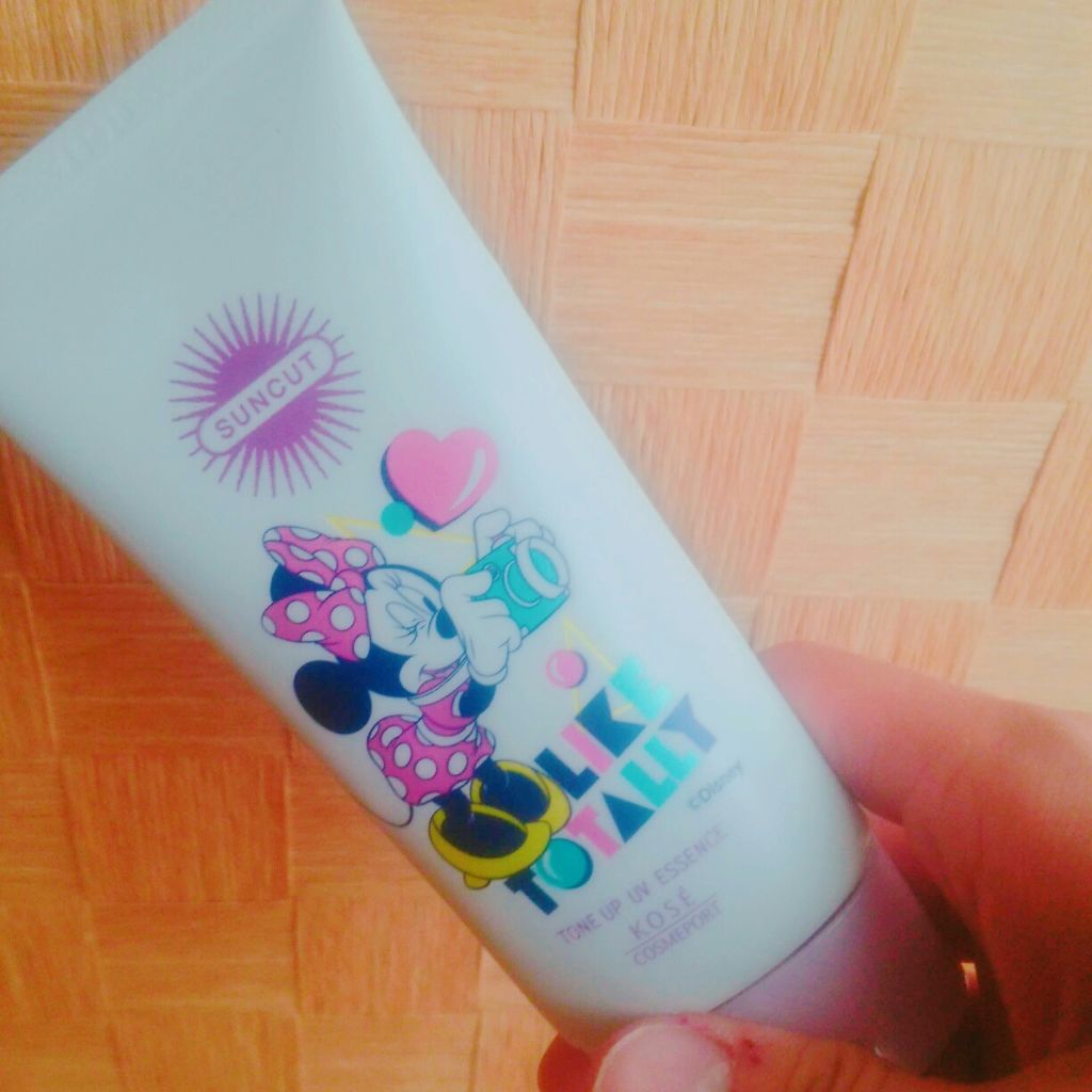 トーンアップUV エッセンス/サンカット®/日焼け止めローションを使ったクチコミ(1枚目)