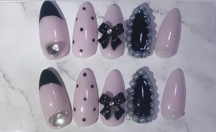 #地雷系ネイルのネイルデザイン