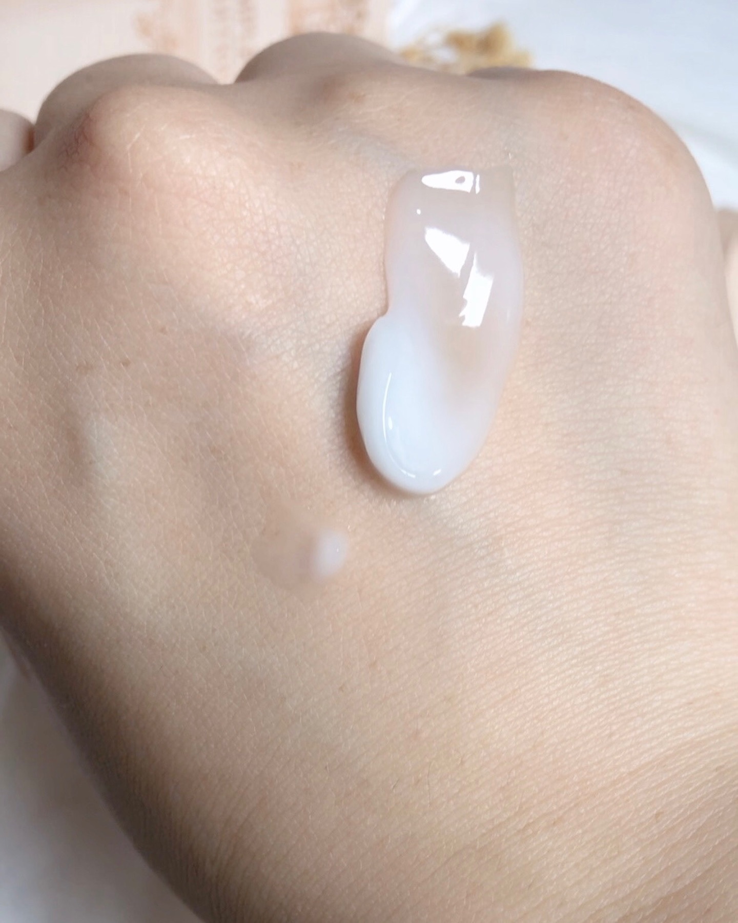 Real Barrier アクアスージングクリームのクチコミ「.
.
リアルバリア
アクアスージングクリーム 
50ml

敏感になった肌を落ち着かせ
水分.....」（3枚目）