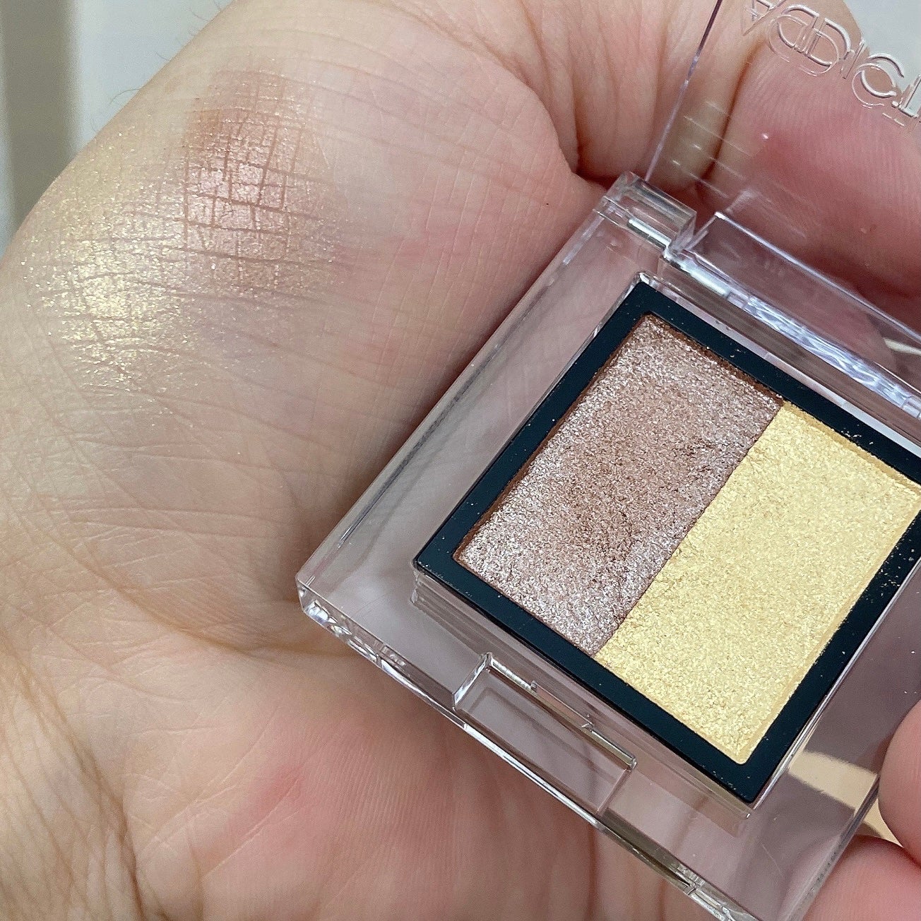 アディクション ホリデー アディクション ファンタジー フリーフォール /ADDICTION/メイクアップキットを使ったクチコミ(1枚目)