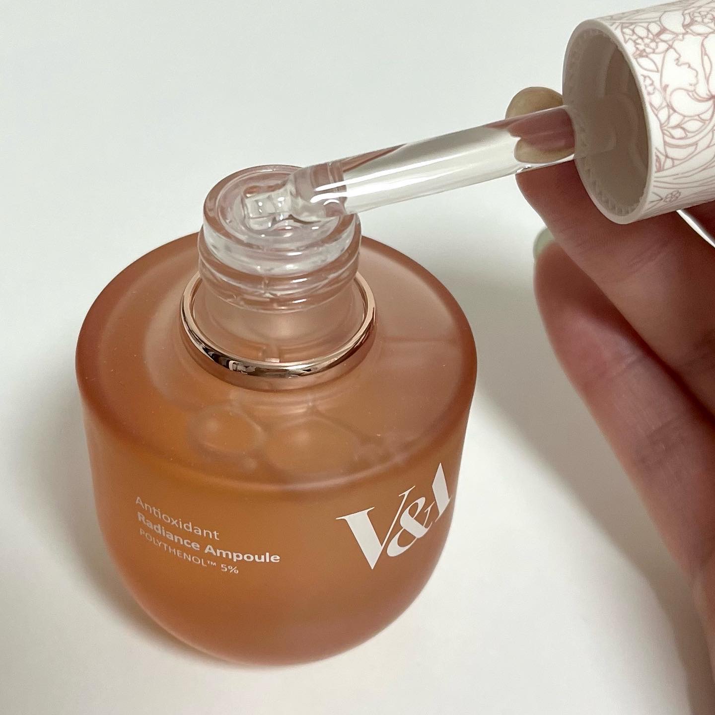 アンチオキシデントトラディアンスアンプル/V&Aビューティー/美容液を使ったクチコミ（3枚目）