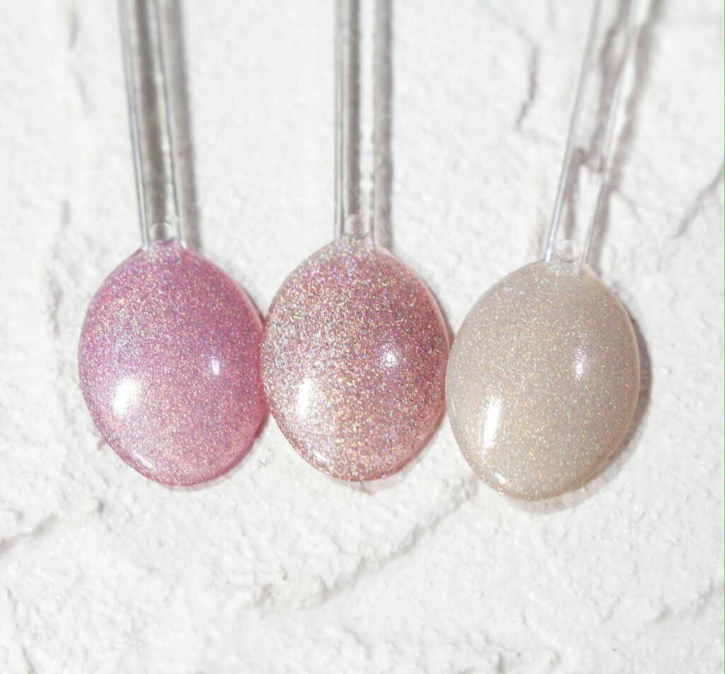 ネイル エナメル/REVLON/マニキュアを使ったクチコミ（2枚目）