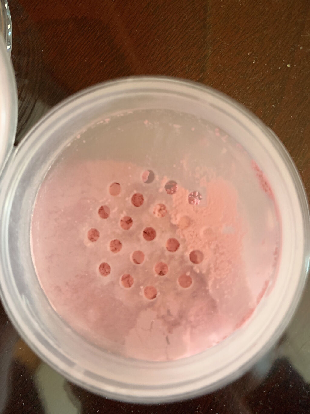 うるふわ仕上げパウダー 02 パールピンク/CEZANNE/ルースパウダーを使ったクチコミ（2枚目）