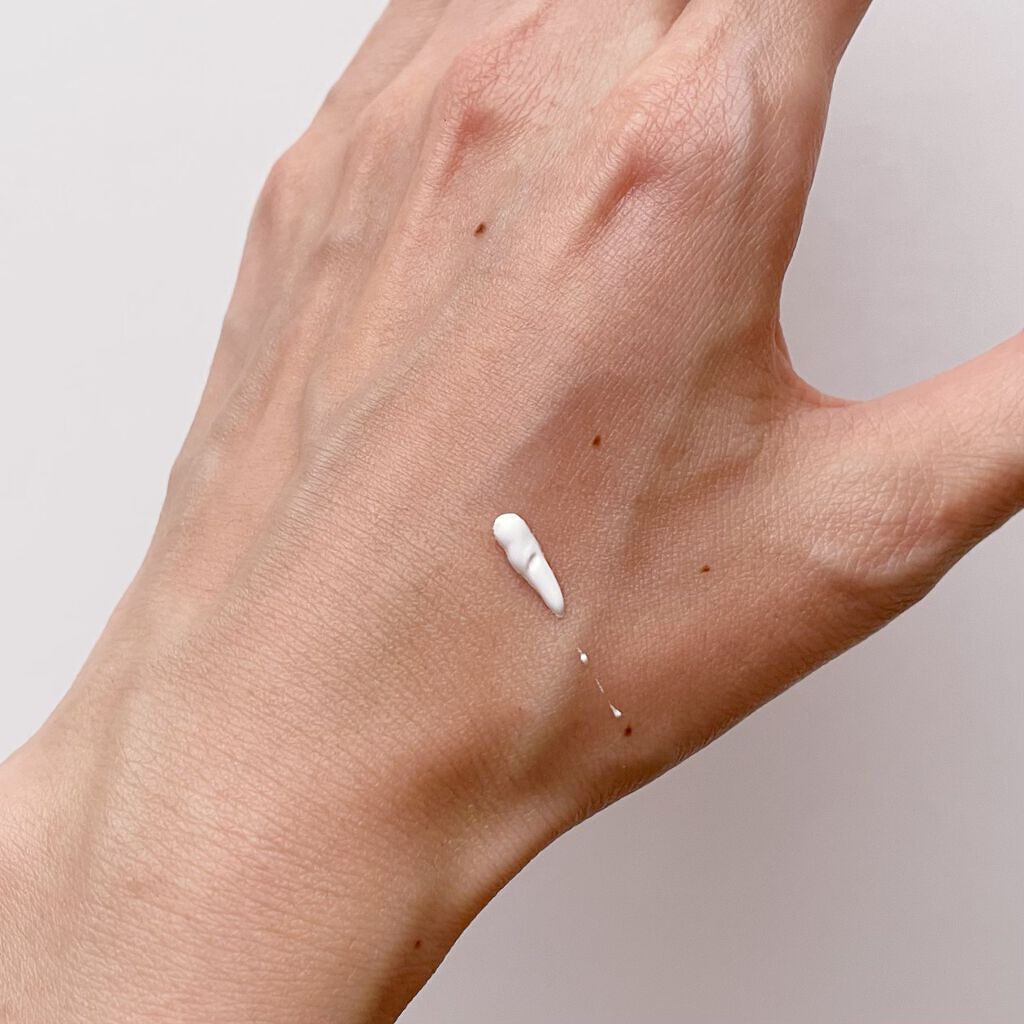 ヌードファンタジーホワイトニングクリーム/CHICAY CHICO/フェイスクリームを使ったクチコミ(6枚目)