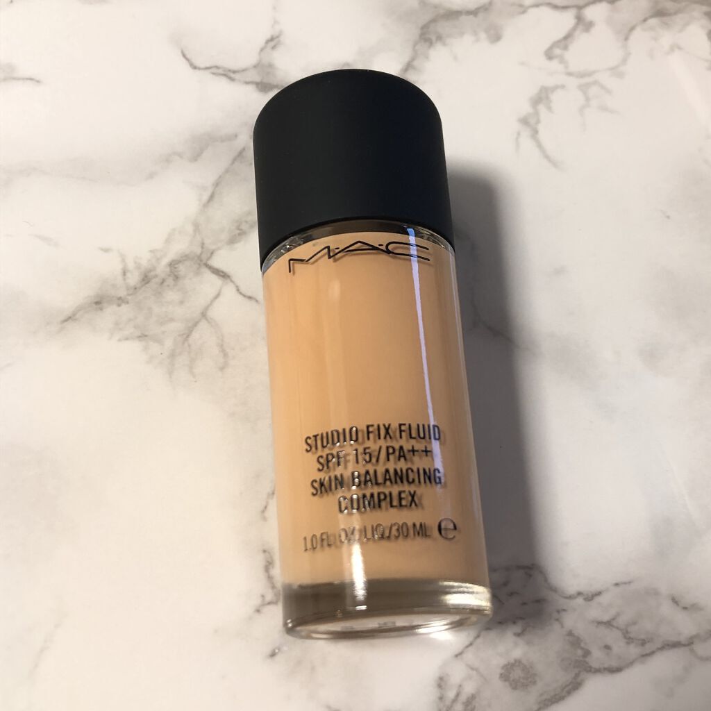 スタジオフィックス フルイッド SPF 15/M・A・C/リキッドファンデーションを使ったクチコミ（1枚目）