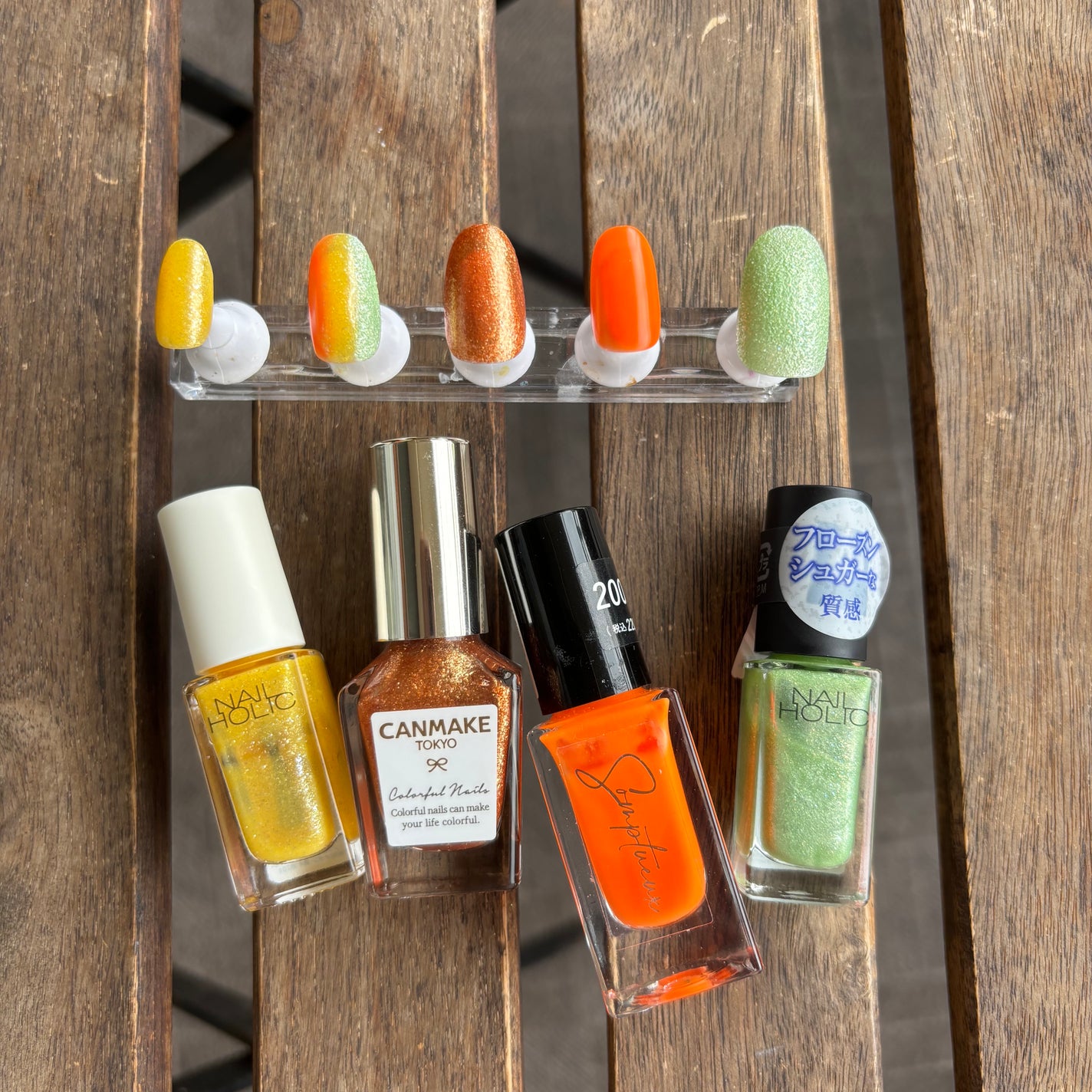 カラフルネイルズ/キャンメイク/マニキュアを使ったクチコミ(5枚目)