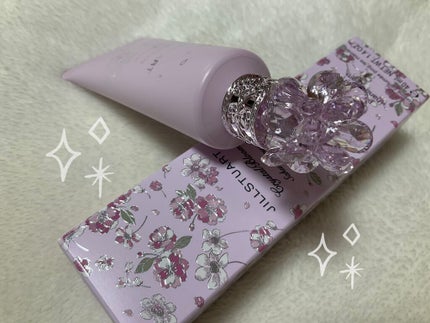 クリスタルブルーム パフュームド ハンドクリーム/JILL STUART/ハンドクリームを使ったクチコミ(2枚目)