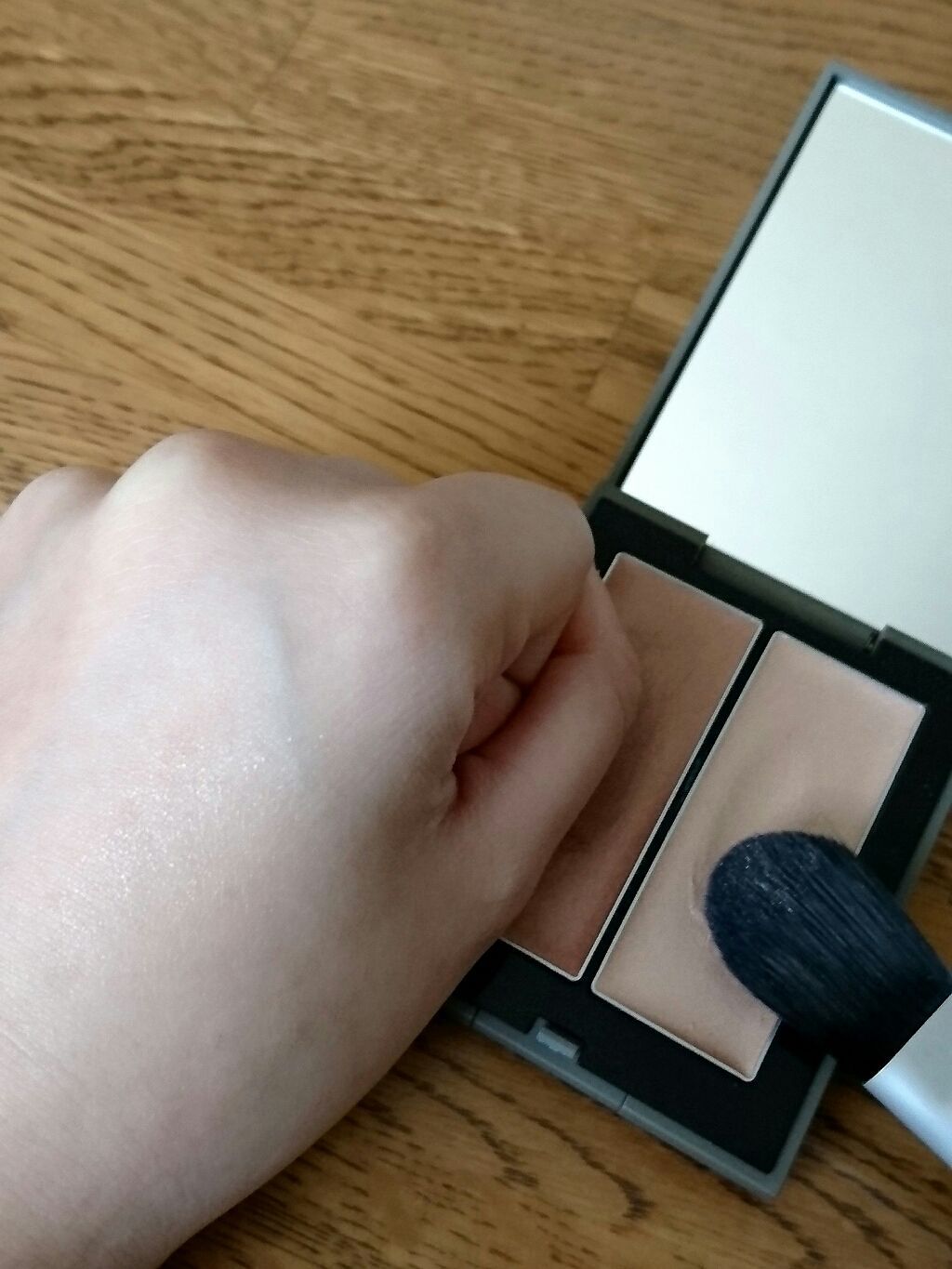 THREE シマリング グロー デュオ/THREE/クリームハイライトを使ったクチコミ(3枚目)