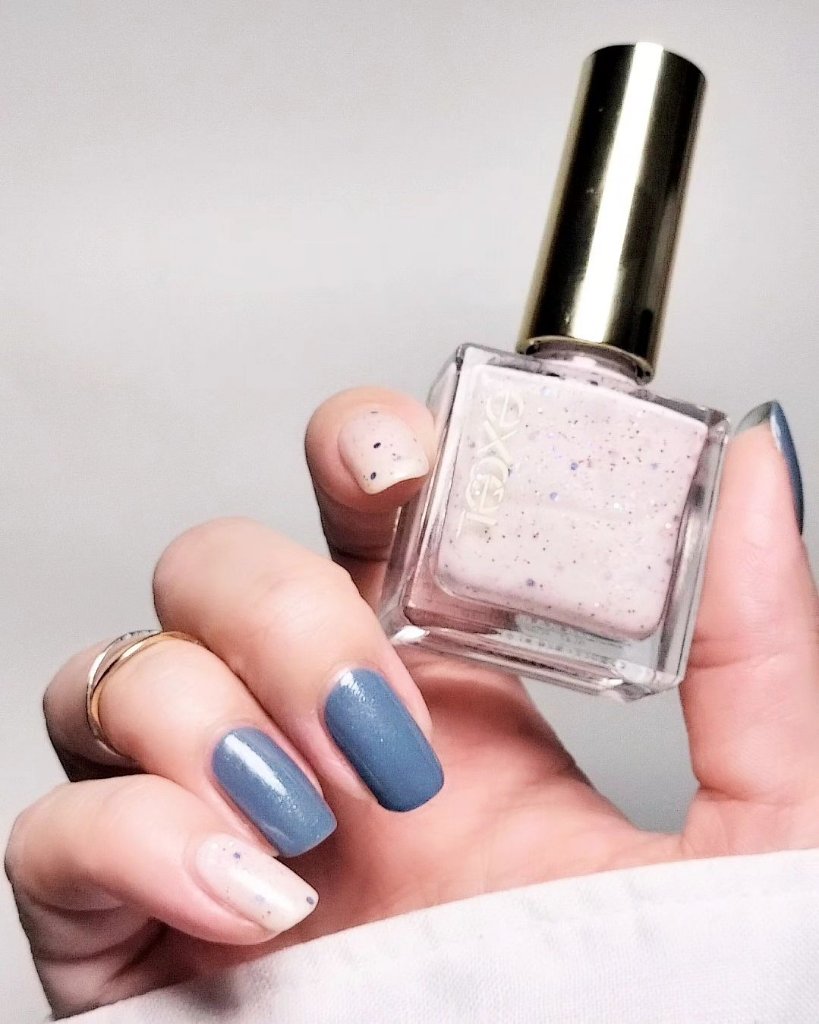 カラフルネイルズ/キャンメイク/マニキュアを使ったクチコミ（2枚目）