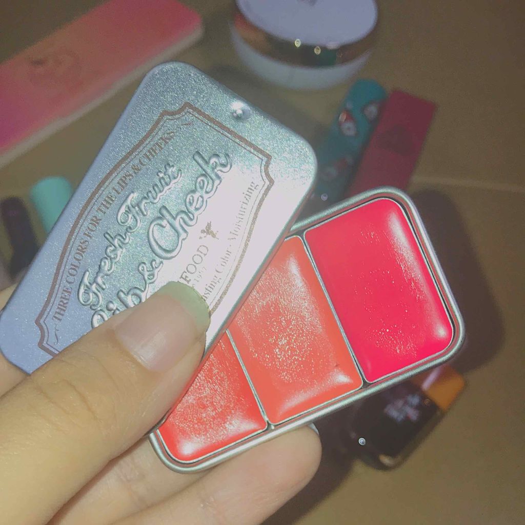 フレッシュフルーツ リップ&チーク トリオ/SKINFOOD/ジェル・クリームチークを使ったクチコミ(1枚目)