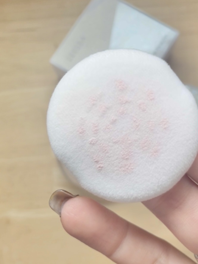 ZEESEA 「ゼロ」粉感皮脂コントロールルースパウダー J03 血色感ピンク/ZEESEA/ルースパウダーを使ったクチコミ（2枚目）