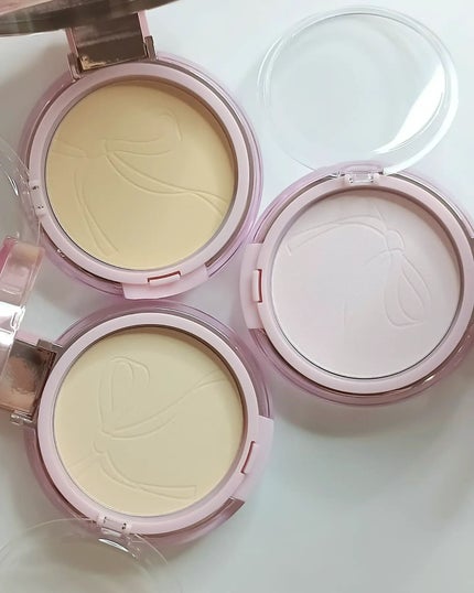 ザ・ブラーパウダーパクト/ABOUT TONE/プレストパウダーを使ったクチコミ(2枚目)