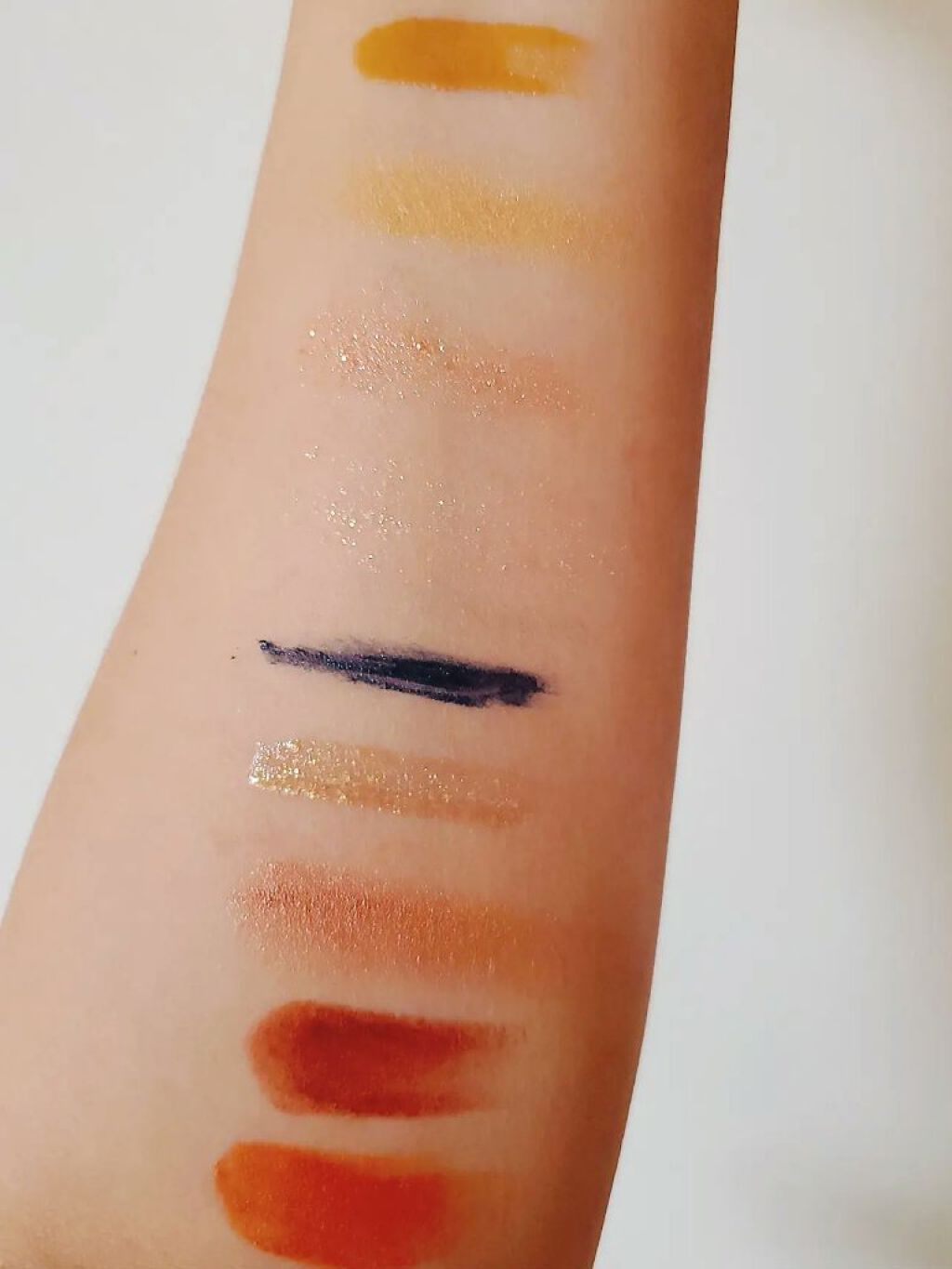 アルジェラン MOIST GLOW HAIR BALM のクチコミ「こんばんは☺

昨日、post出来ずに
撮り溜めていたメイク。
週末に紅葉を見に散歩したので
.....」（3枚目）