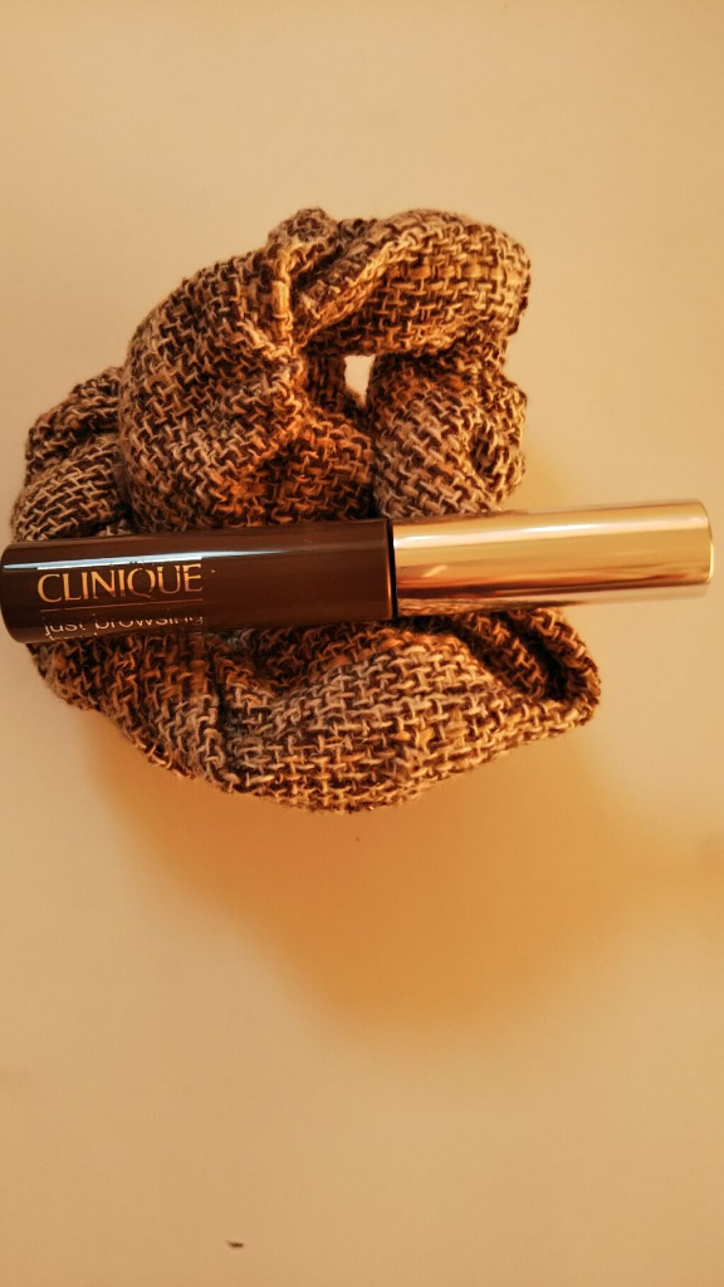 ジャスト ブロージング ブラッシュ オン スタイリング ムース/CLINIQUE/眉マスカラを使ったクチコミ（1枚目）