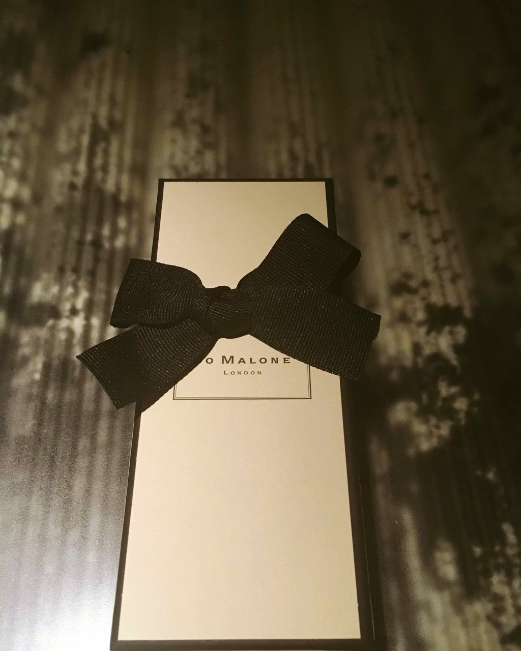 友達と映画🎬からの彼とお買い物＆お食事デート(*´ω｀*)濃い1日だった〜

共用で使う香水を購入！
ウッドセージ＆シーソルト
爽やかでほんと海って感じのいい香り〜(語彙力ひでぇ)

イングリッシュペアー＆フリージアも好きって話したらボデ