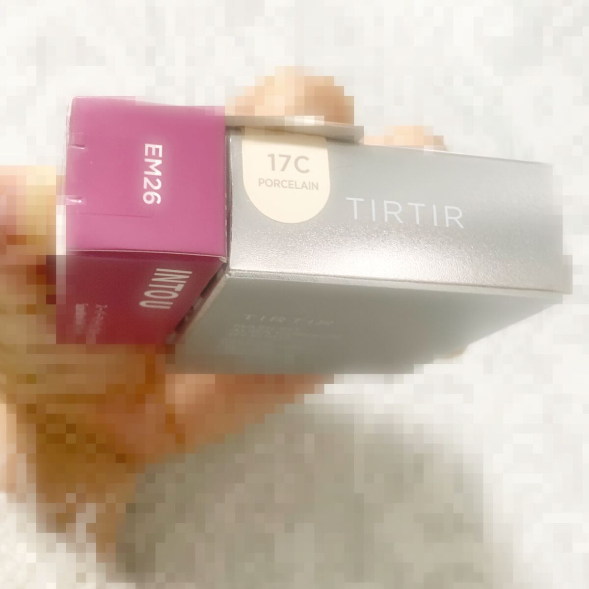 スーパーマットリップ＆チークマッド EM26 ダークヒロインバイオレット/INTO U/口紅を使ったクチコミ（2枚目）