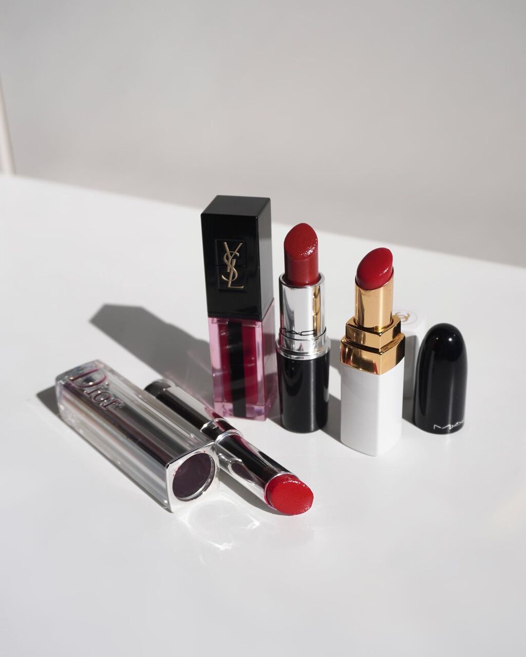 CHANEL・Dior・YVES SAINT LAURENT BEAUTE・M・A・Cの口紅を使っ
