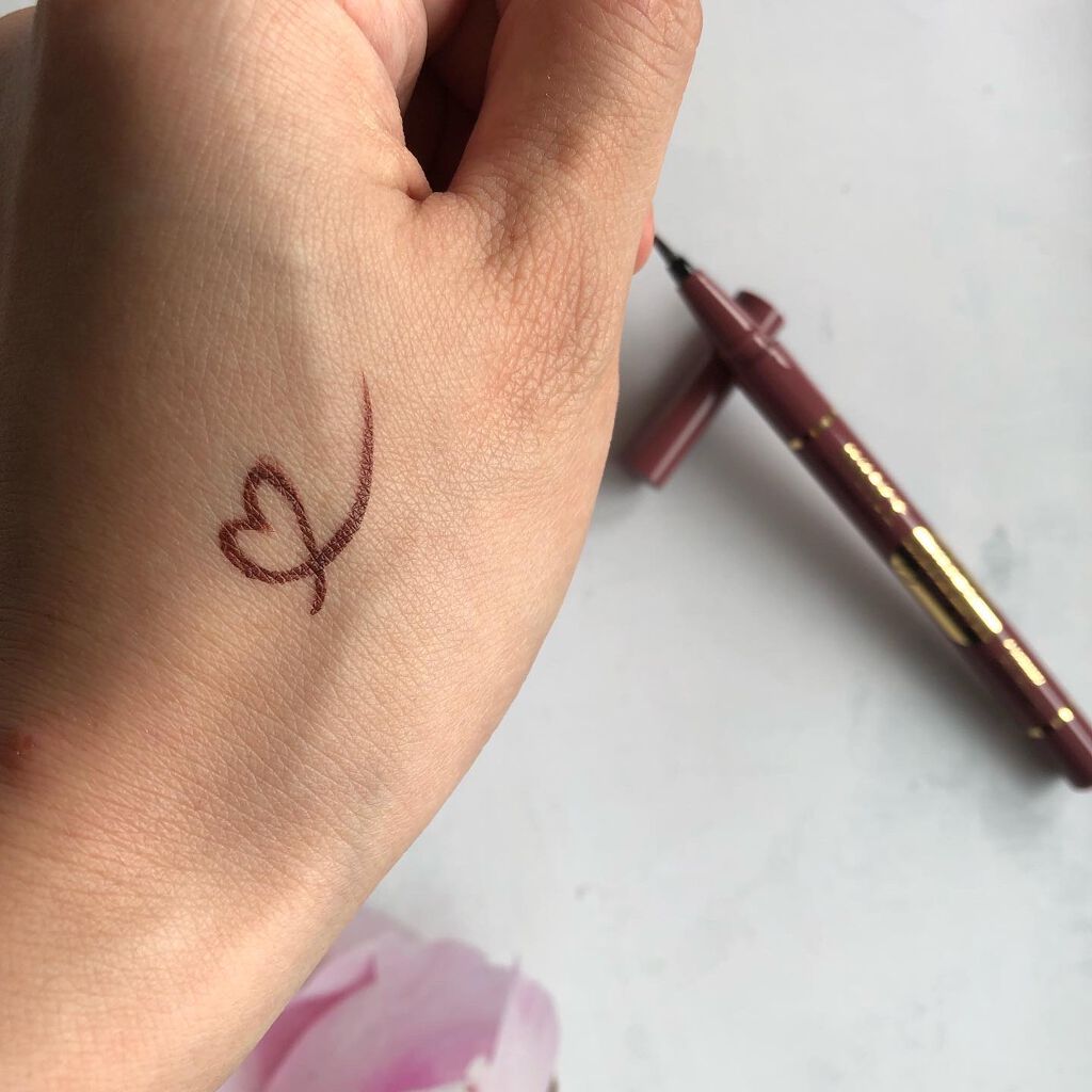 アヴァンセ ジョリ・エ ジョリ・エ リキッドアイライナー/アヴァンセ/リキッドアイライナーを使ったクチコミ(5枚目)