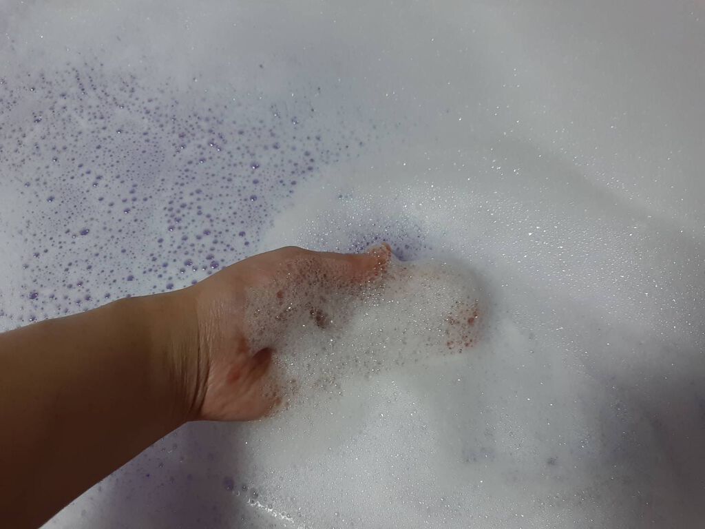 贅沢泡とろ 入浴料 スリーピングアロマの香り/お湯物語/保湿系入浴剤を使ったクチコミ（1枚目）