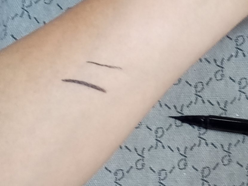 ベルサイユのばら リキッドアイライナー/クレアボーテ/リキッドアイライナーを使ったクチコミ（3枚目）