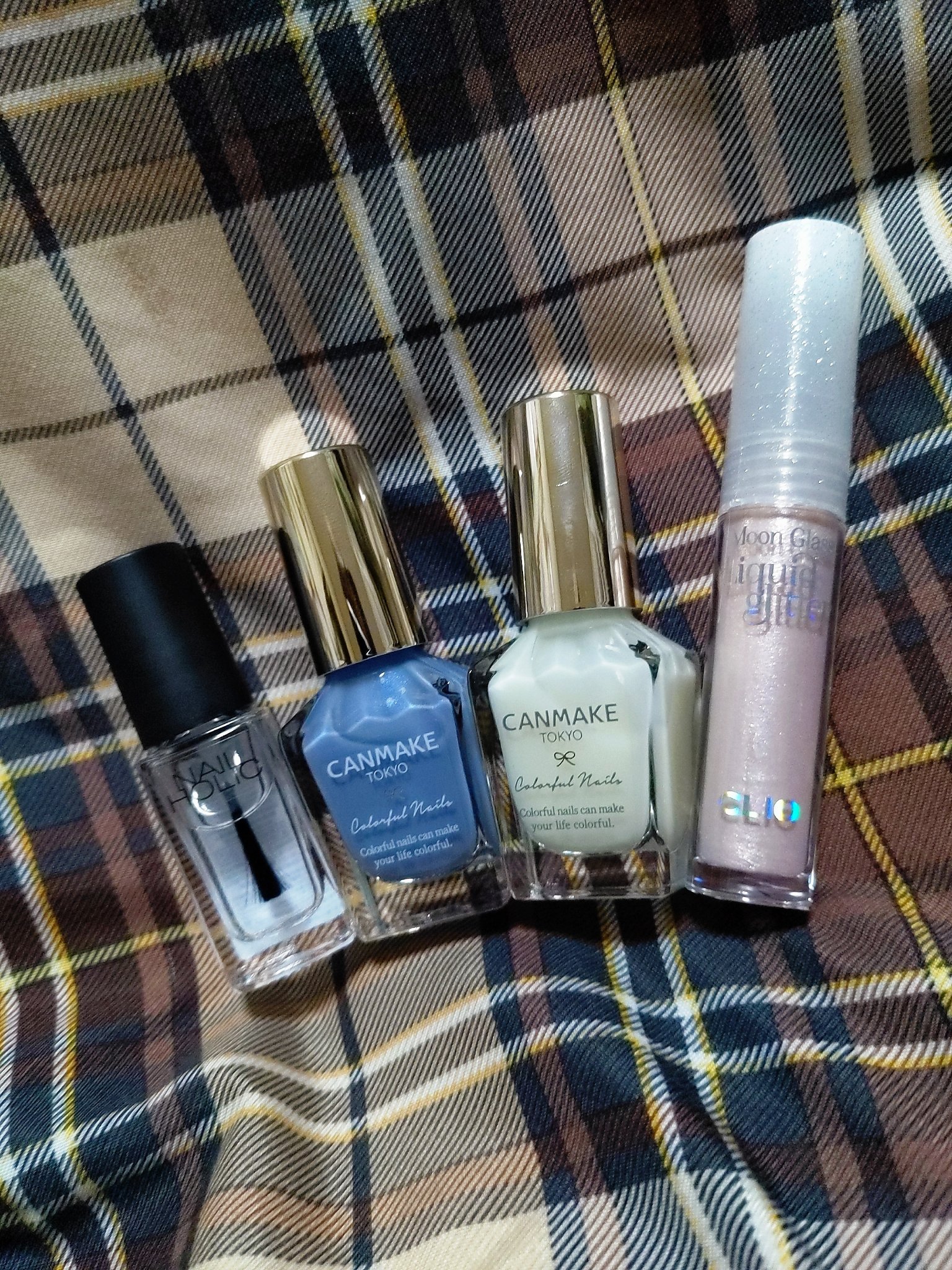 ムーン グラス リキッド グリッター 04 PINK SPREAD/CLIO/メイクアップを使ったクチコミ（2枚目）