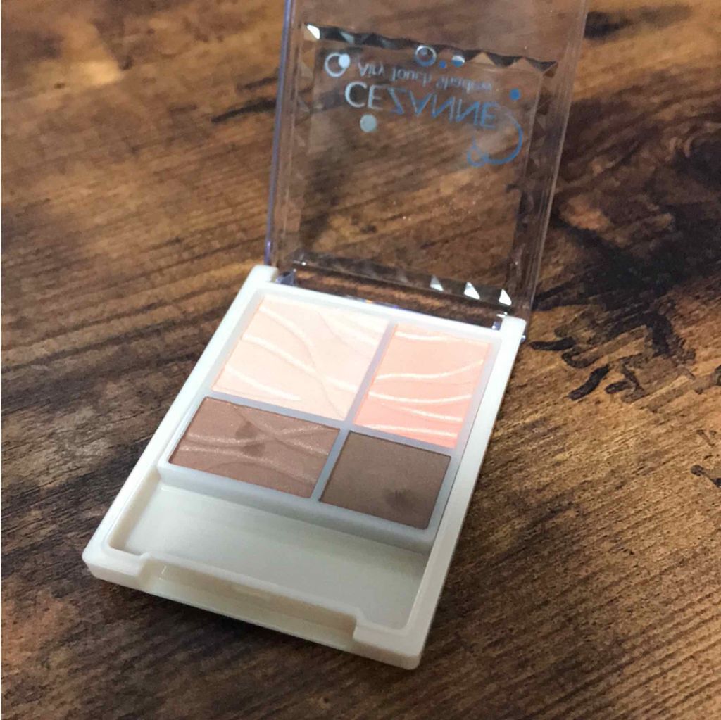 エアリータッチシャドウ/CEZANNE/アイシャドウパレットを使ったクチコミ（2枚目）