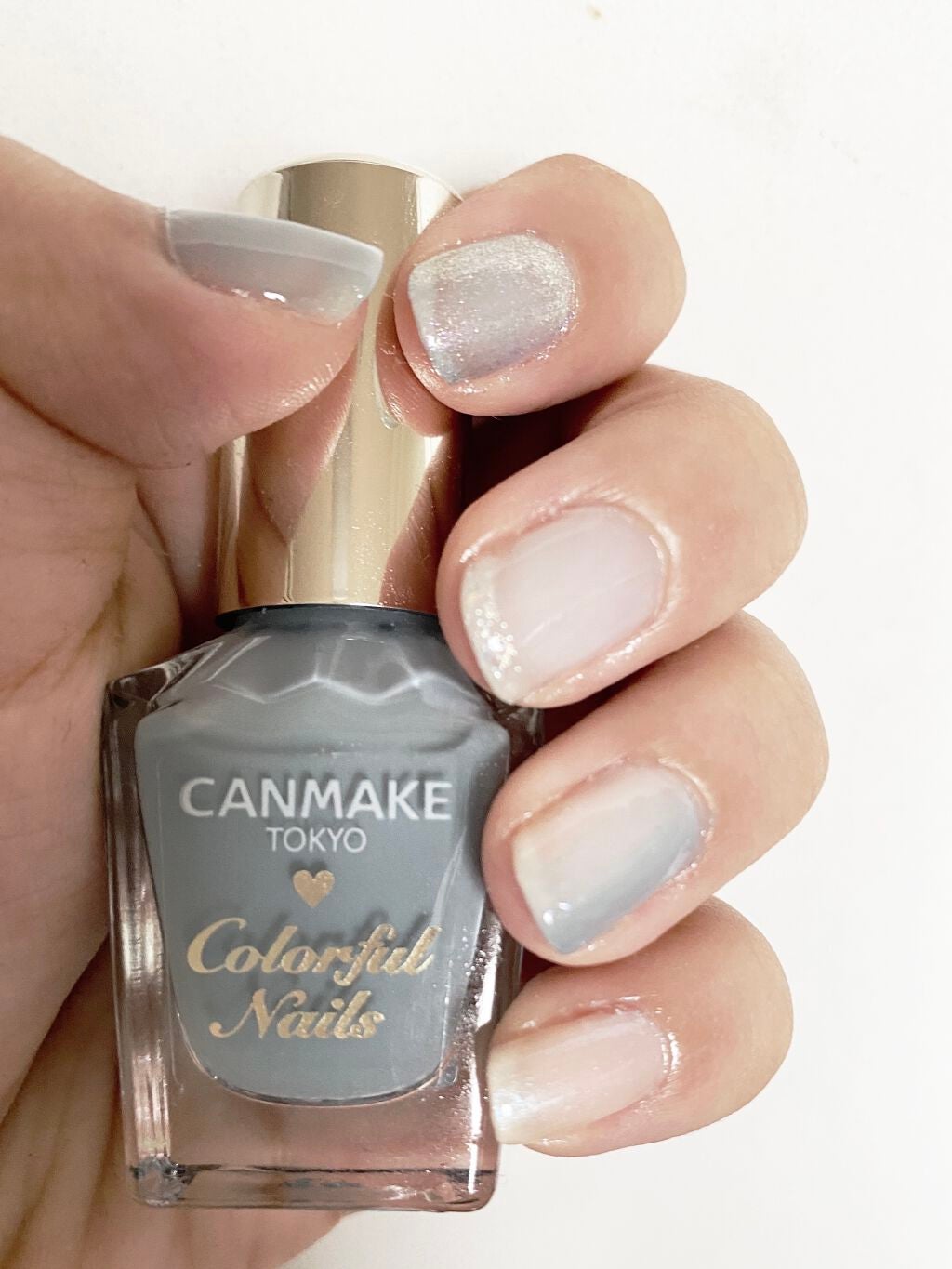 カラフルネイルズ/キャンメイク/マニキュアを使ったクチコミ(2枚目)