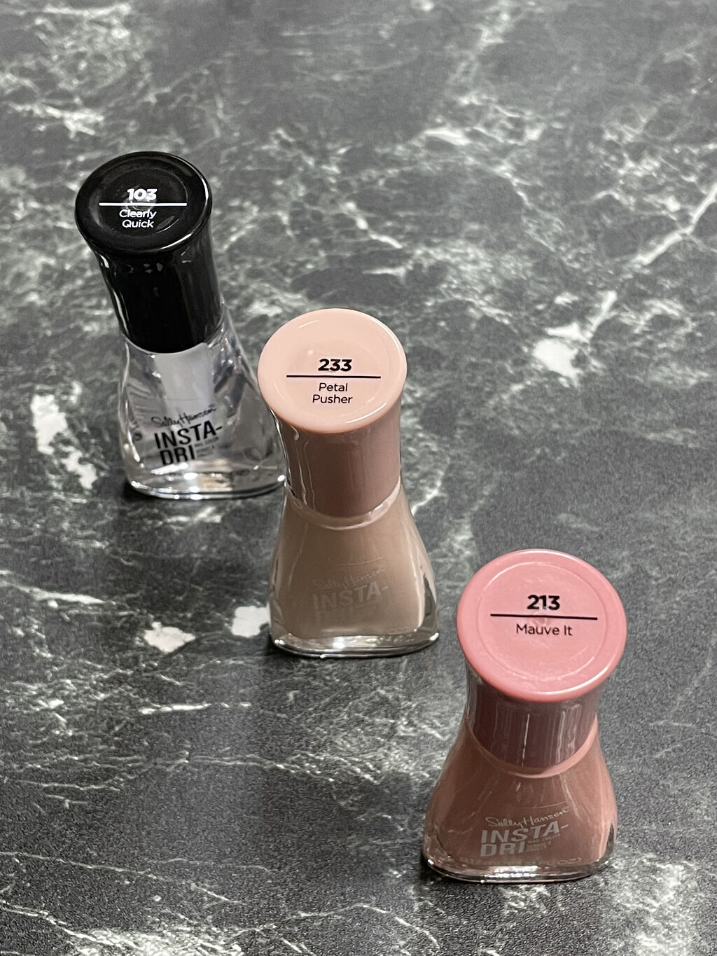 インスタドライ ネイルカラー/サリーハンセン/オールインワンネイルを使ったクチコミ（2枚目）