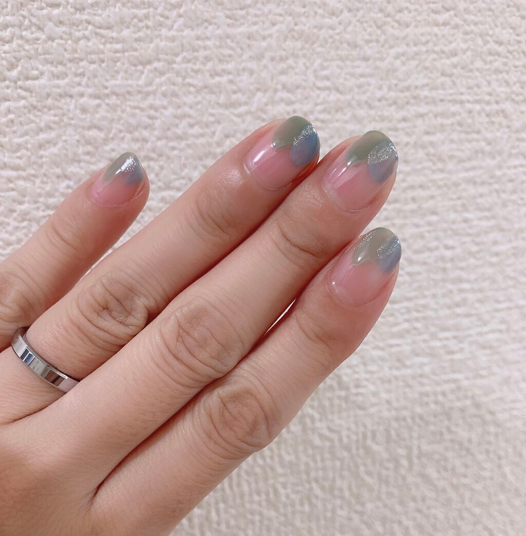 カラフルネイルズ/キャンメイク/マニキュアを使ったクチコミ(4枚目)