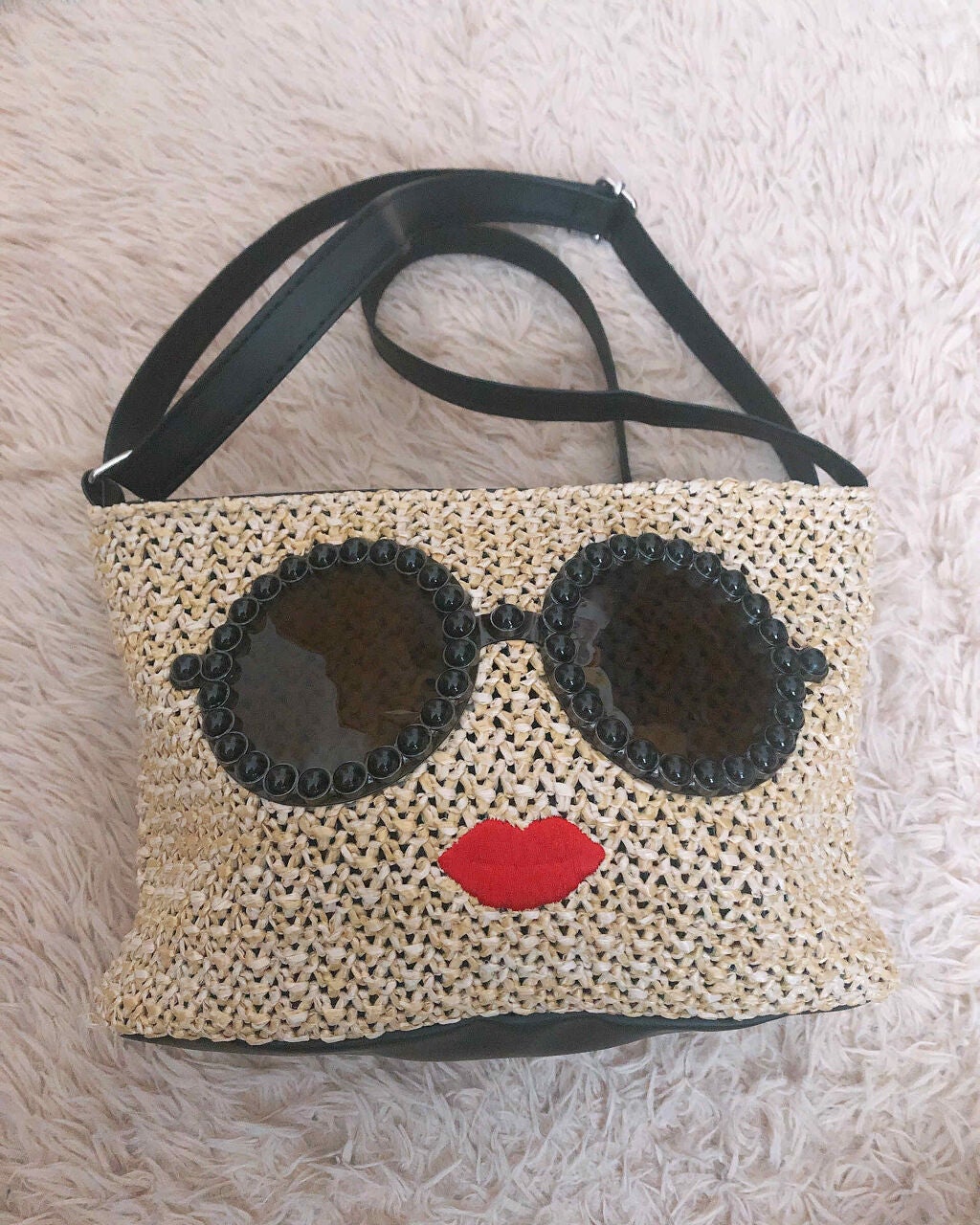 ☺︎ren☺︎ren☺︎ on LIPS 「500人突破の時に言っていた、バッグの中身紹介をしようと思いま..」(1枚目)