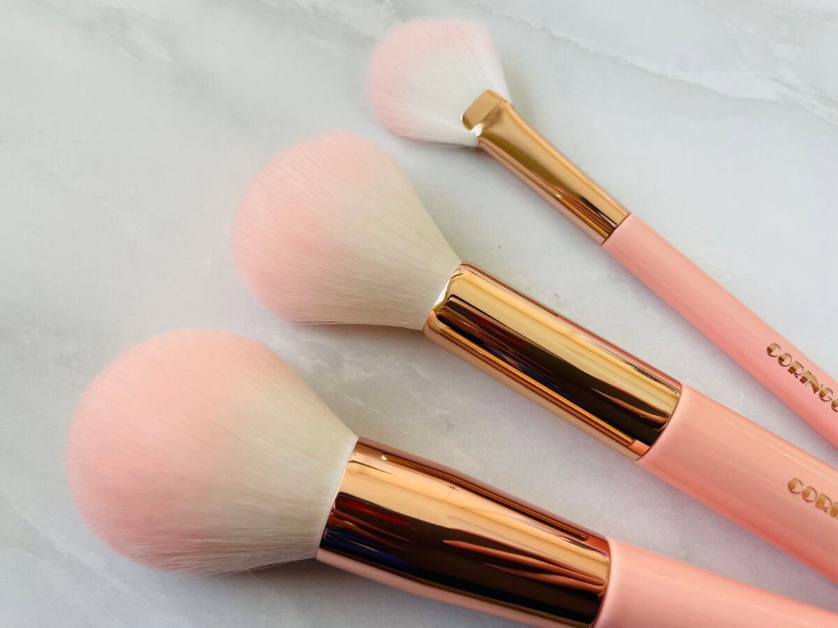 エレガントスウィートピンクブラシ 02 マルチフェイスブラシ/CORINGCO/メイクブラシを使ったクチコミ(2枚目)