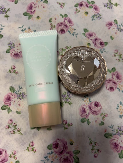 すっぴんクリームC ホワイトフローラルブーケの香り/クラブ/化粧下地を使ったクチコミ(5枚目)