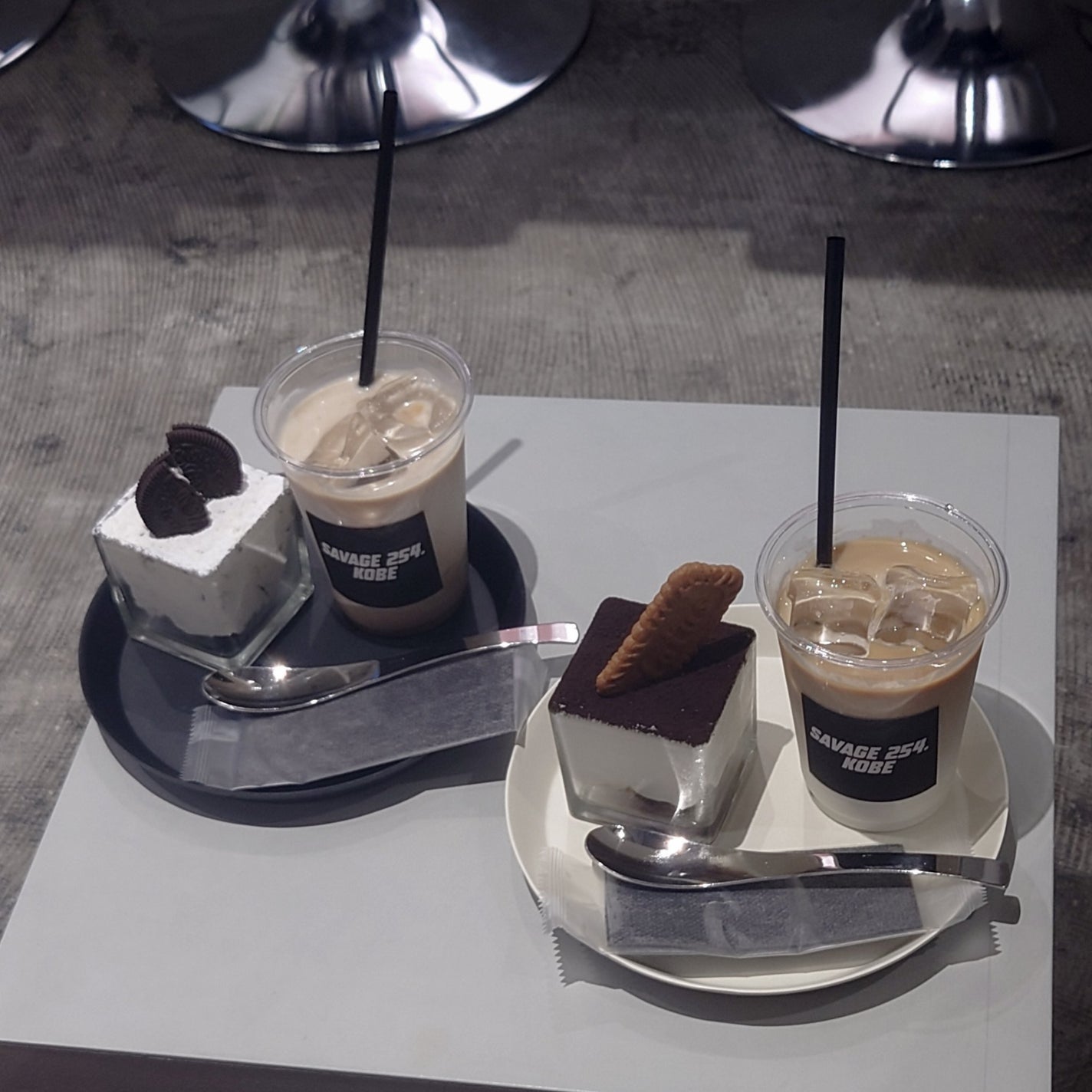 유유 on LIPS 「-̗̀無機質Café̖-神戸市中央区、JR元町駅から歩いて数..」(2枚目)