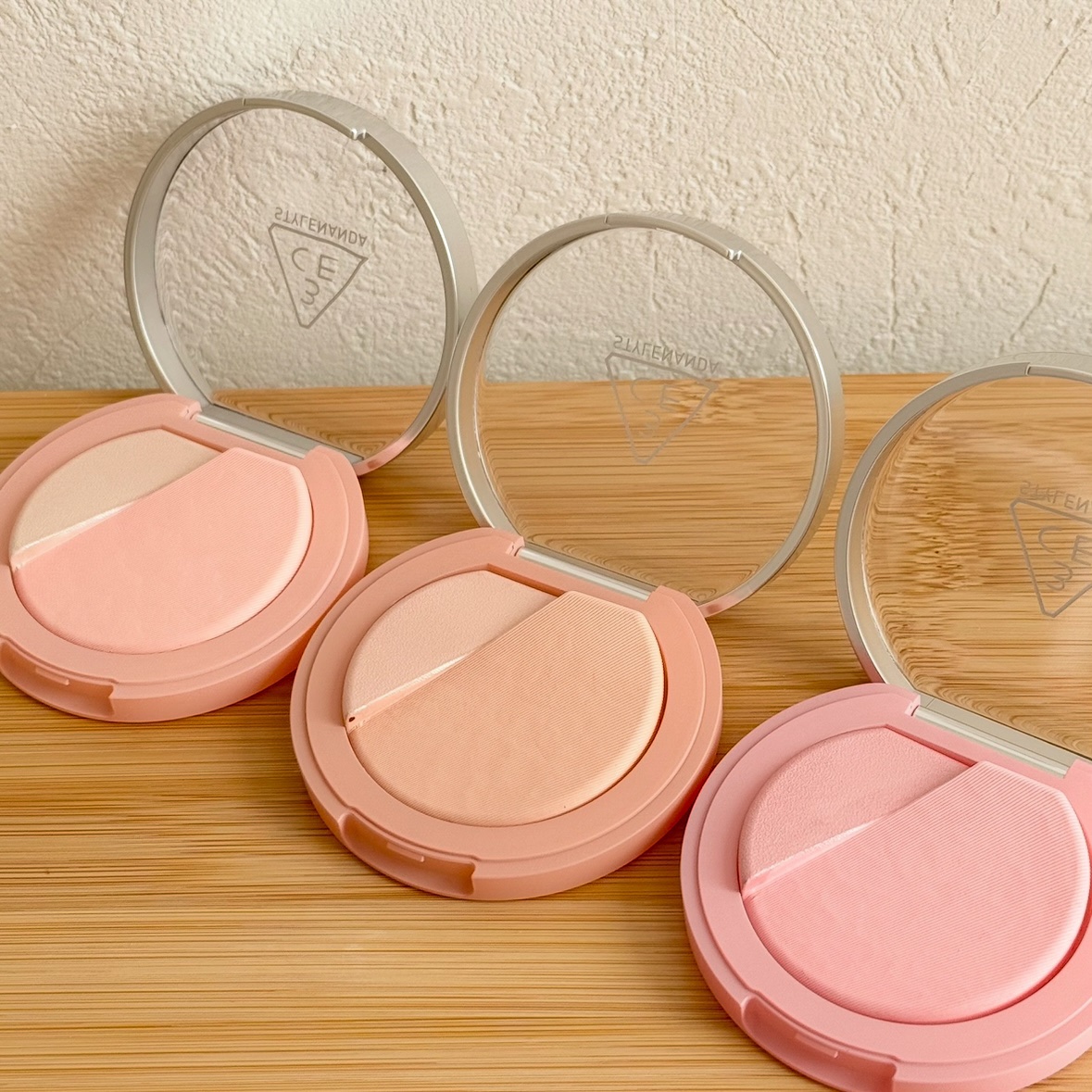 3CE ブラッシュライター/3CE/パウダーチークを使ったクチコミ（2枚目）