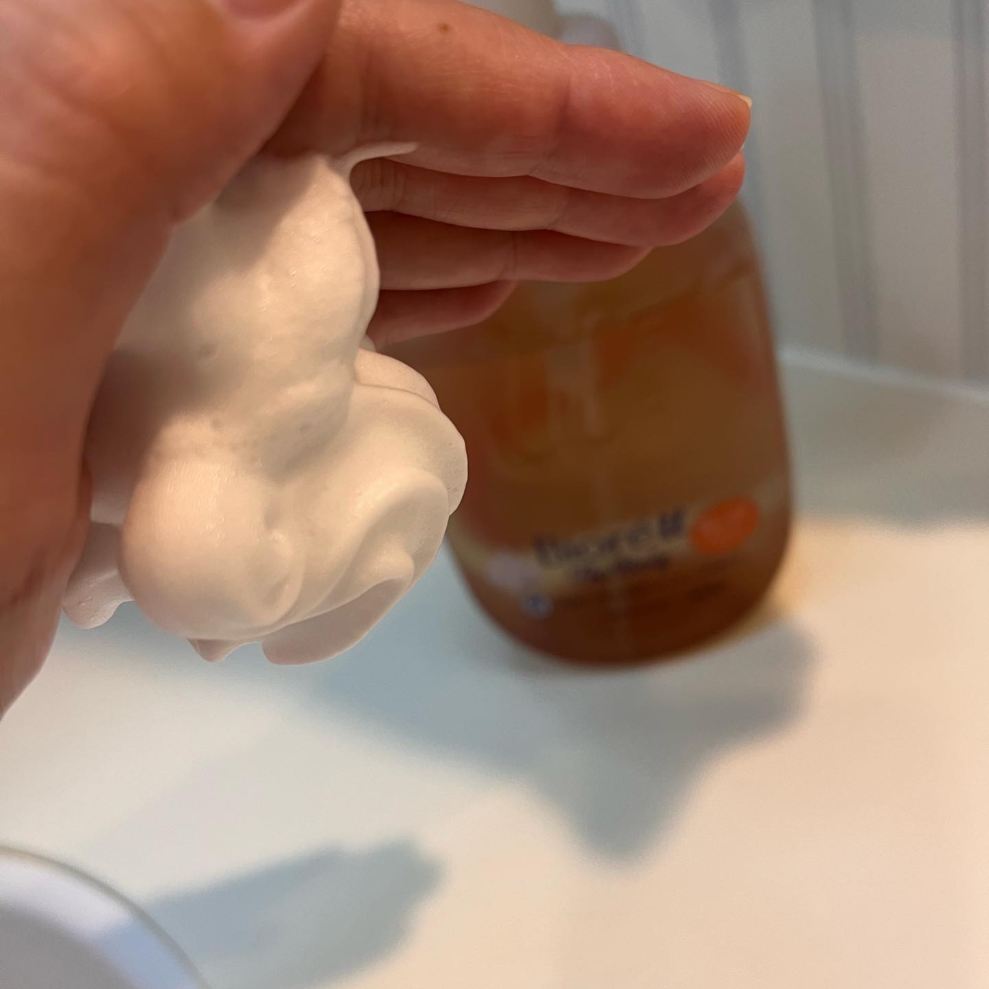 ビオレu ザ ボディ 泡タイプ モイスチャースムース/ビオレu/ボディソープを使ったクチコミ（3枚目）