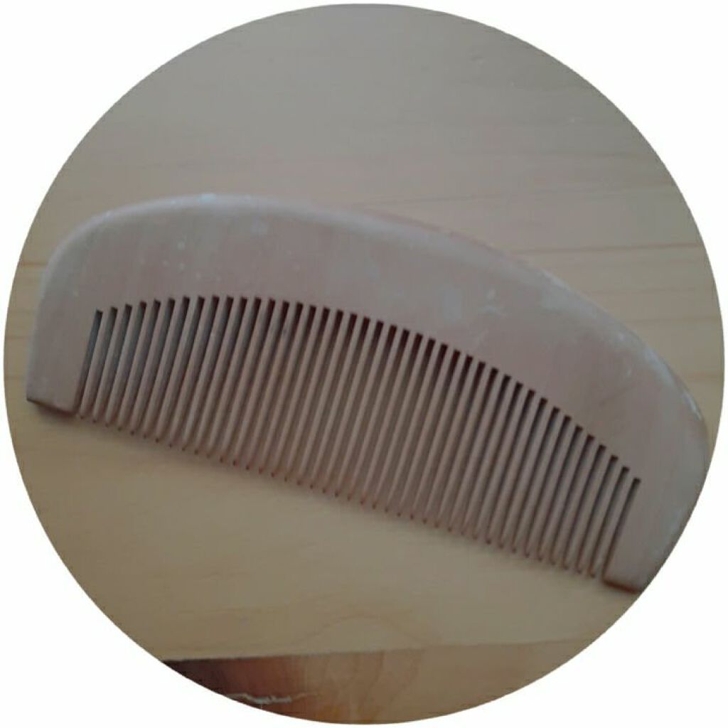 桃の木櫛/DAISO/ヘアコームを使ったクチコミ(2枚目)