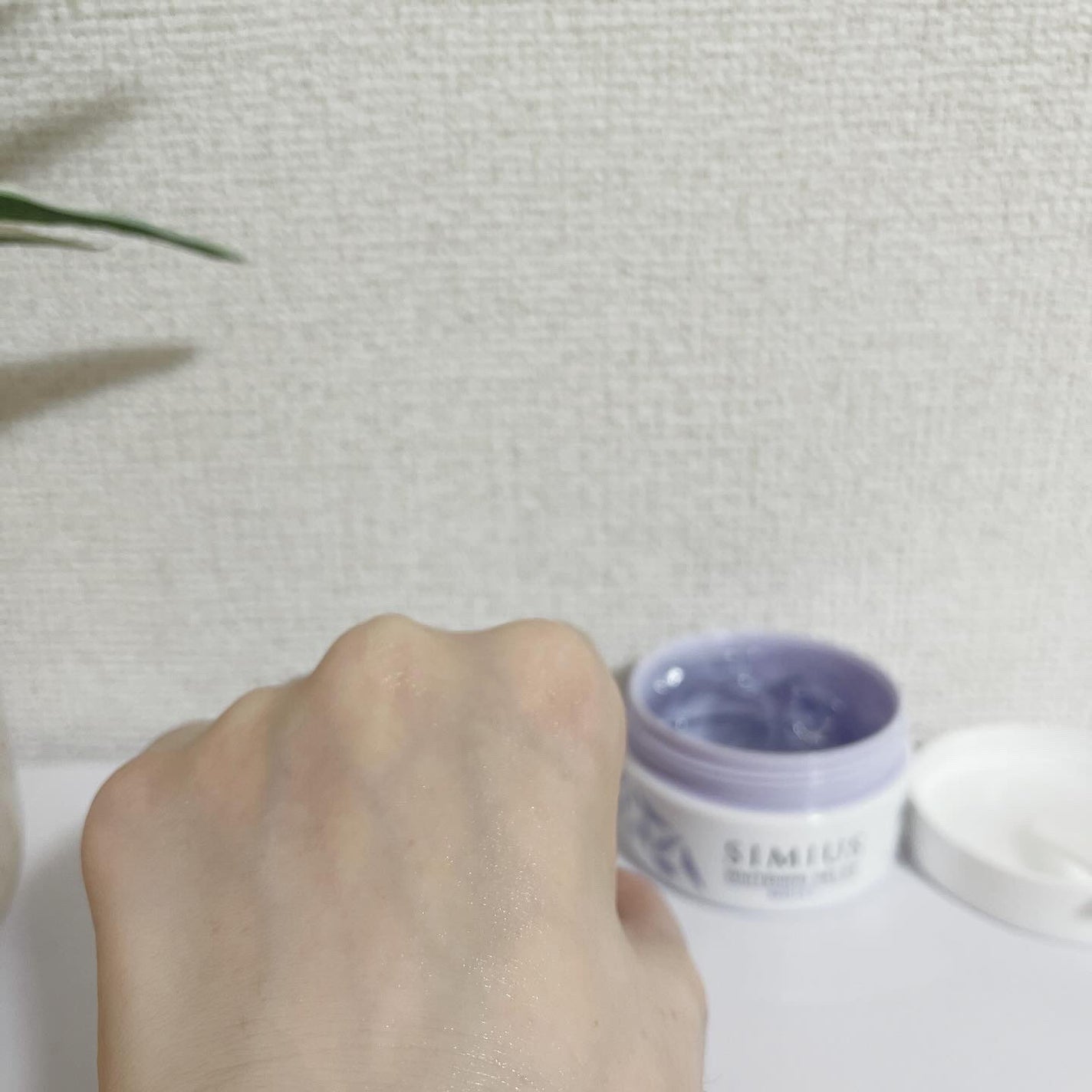 薬用ホワイトニングジェルEX モイスト(しっとり)/シミウス/オールインワン化粧品を使ったクチコミ(5枚目)